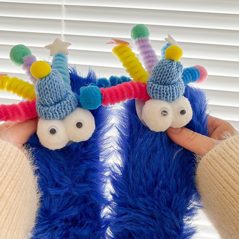 Coral velvet three-dimensional quirky socks